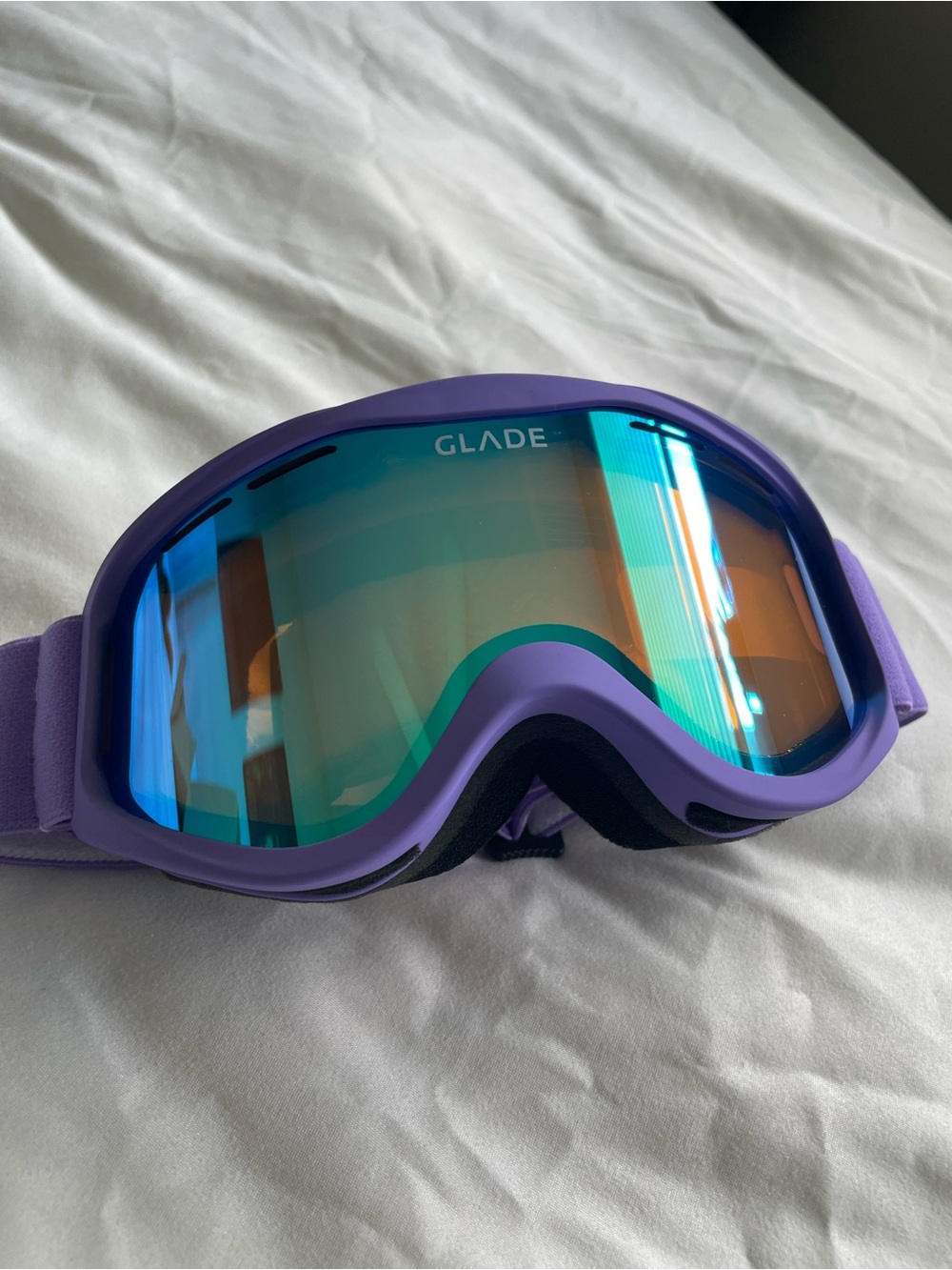 Glade Purple Snow/Ski Goggles with Blue Mirrored Lens